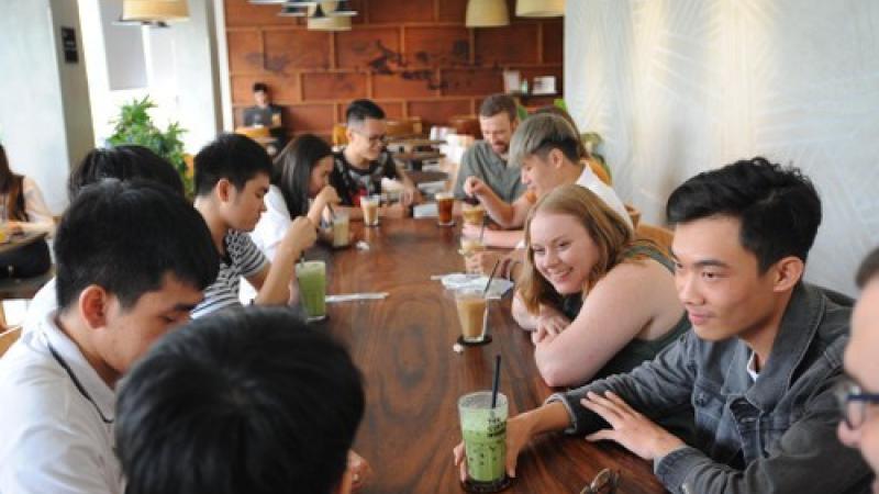 CÓ THỂ BẠN CHƯA BIẾT: CLB tiếng Anh hàng tuần khu 586